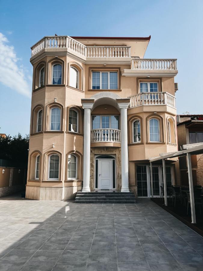 Amansar Boutique Hotel Tirana Bagian luar foto