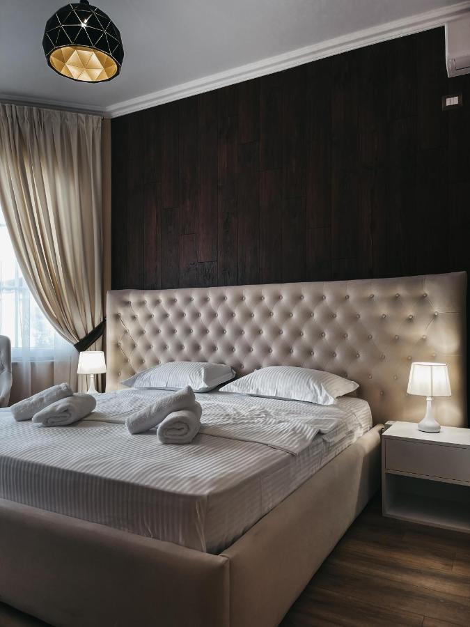 Amansar Boutique Hotel Tirana Bagian luar foto