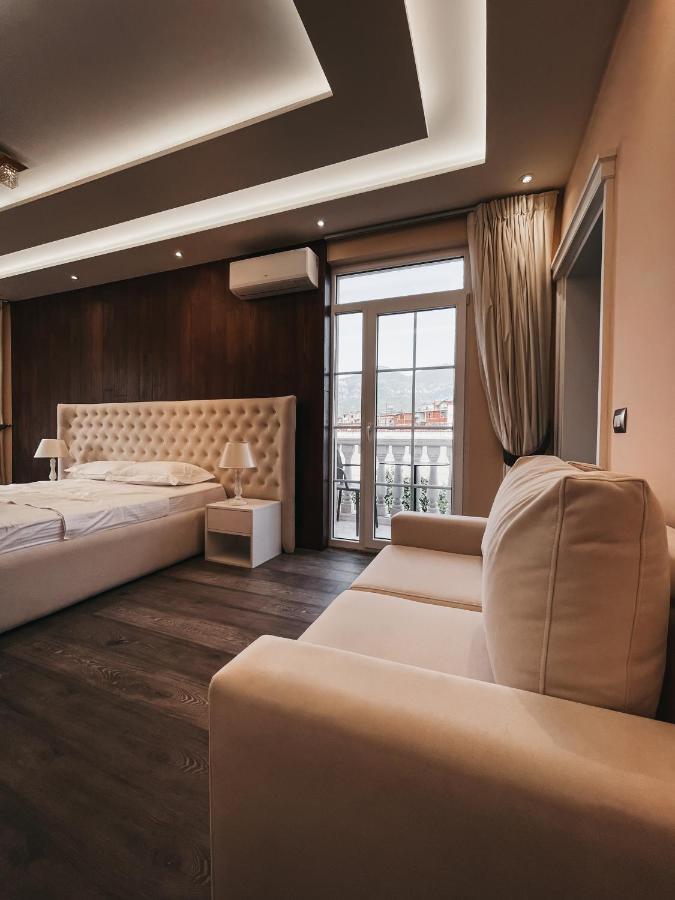 Amansar Boutique Hotel Tirana Bagian luar foto